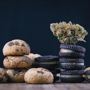 Oreo Cookies (R60 per gram)
